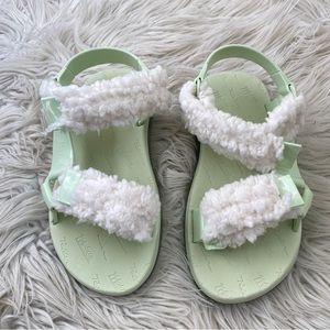 NWOB MELISSA PAPETE FLUFFY + RIDER sandals 6 37